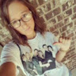 Meet your Posher, Kaitlyn